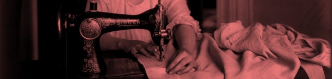 Woman_sewing_with_a_Singer_sewing_machine